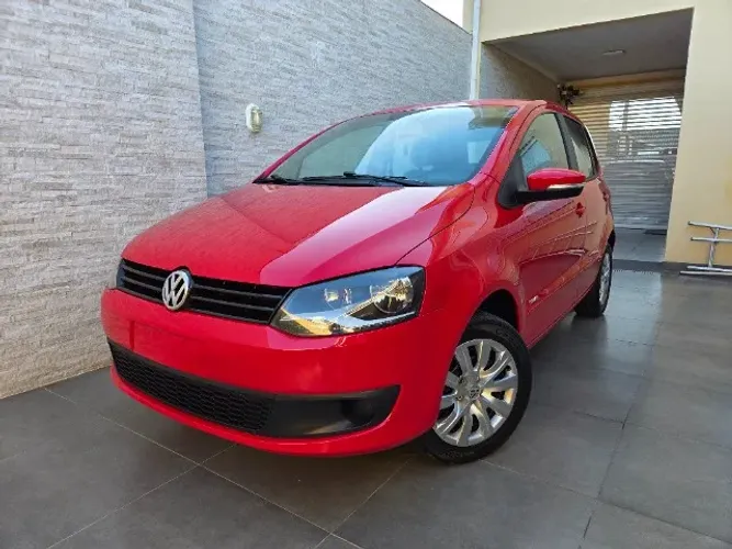 Volkswagen Fox 1.0 MI Total Flex 8V 5P 2014