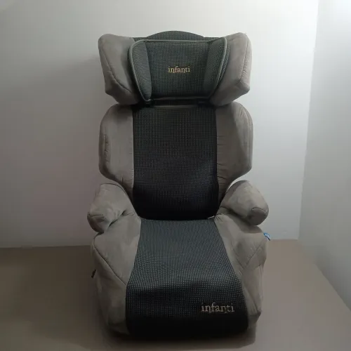 Cadeirinha infantil para carro