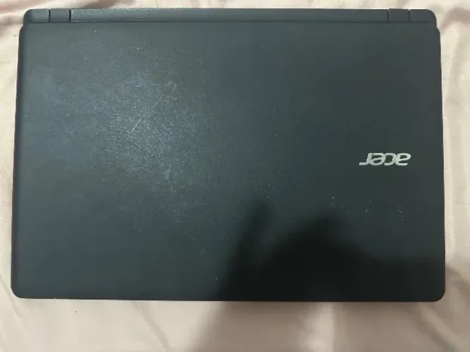 Notebook Acer aspire ES1