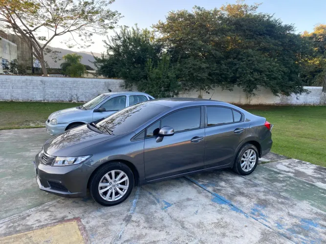 Honda Civic Sedan LXS 1.8/1.8 Flex 16V Aut. 4P 2015