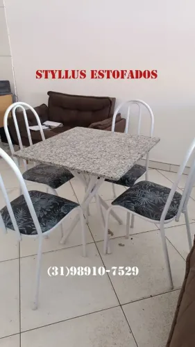 Mesa tubular com 4 cadeiras nova 