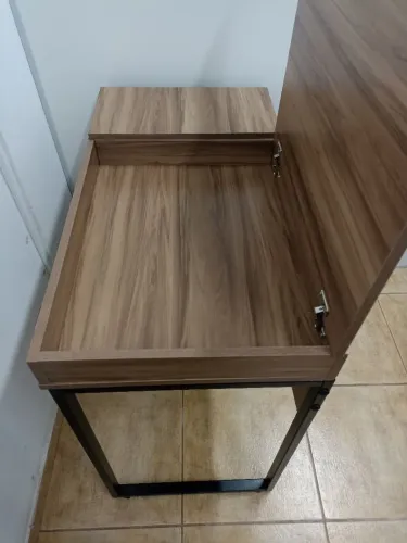 Vendo mesinha para escritório