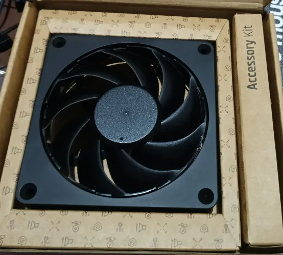 Ventoinha de metal 120mm Alphacool APEX Stealth Metal