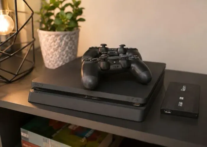 Vendo PS4 Slim 1 TB