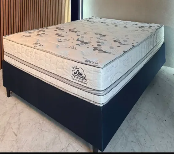 Cama box Casal padrão Esmeraldo luxo Ley molas Ensacadas em Oferta !