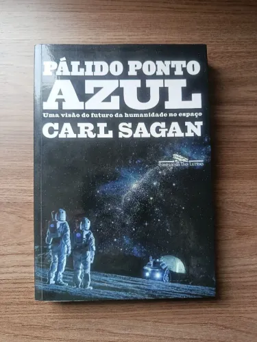 Livro Pálido Ponto Azul de Carl Seagan