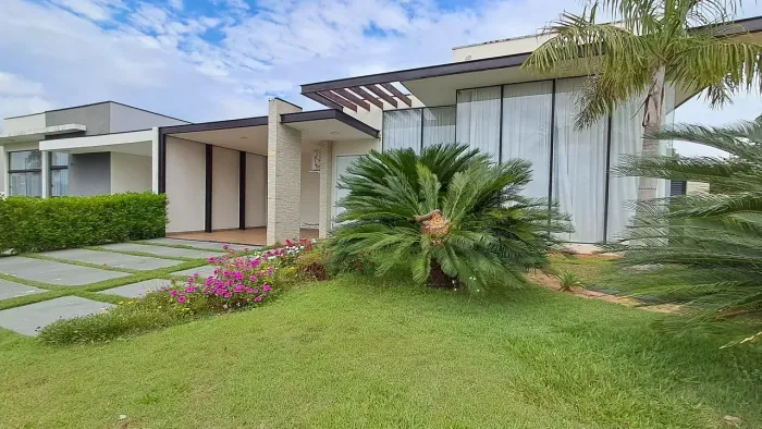 Casa a VENDA Ninho Verde 2 - Pardinho SP