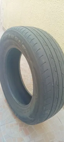 PNEU TRIANGLE 195/65R15 95V TE301