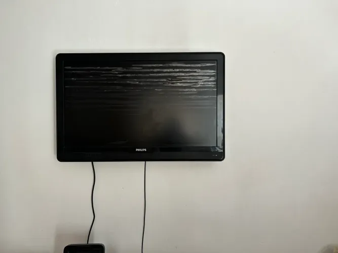 TV Philips 42? Antiga (Desmonte)