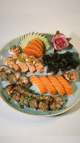 Vaga de Sushiman - Restaurante de Comida Japonesa - Praia Grande (Guilhermina)
