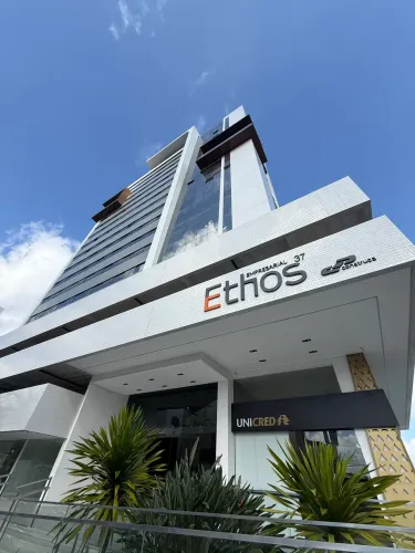 LOCAÇÃO SALA COMERCIAL NO EMPRESARIAL ETHOS CARUARU