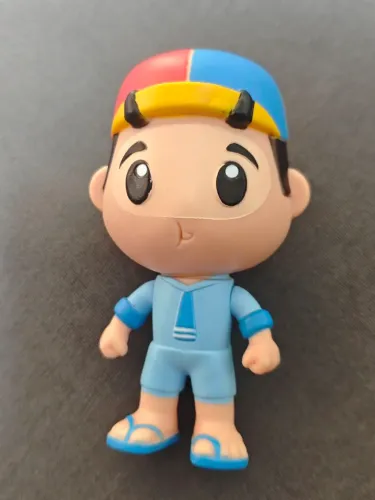 Coleção girafas turma do Chaves - boneco kiko