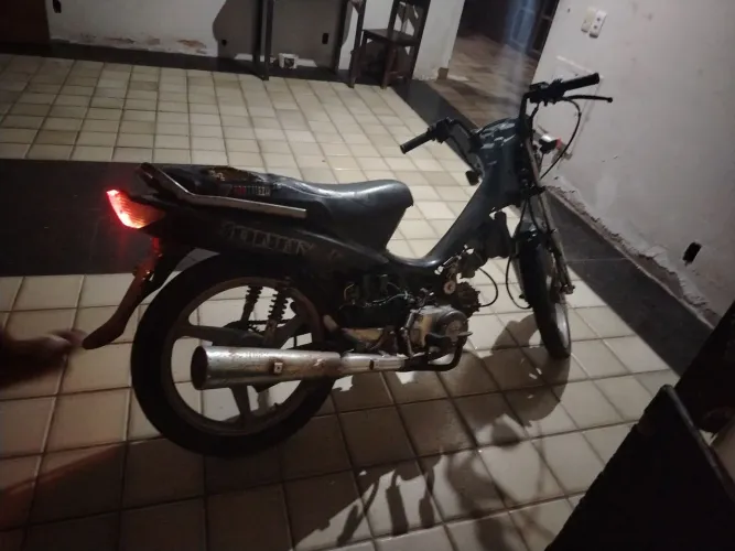 Moto jonny 2012