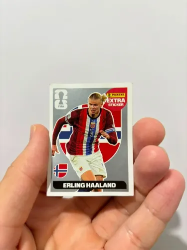 Figurinha Legend - Haaland Extra Sticker Prata - Panini - Copa do Mundo 2026