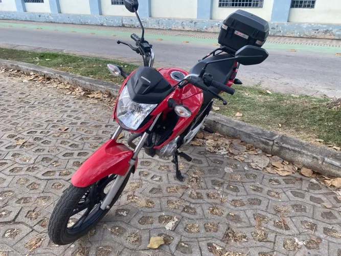 ? HONDA CG 160 FAN 2023 - VERMELHA ? ? R$ 18.000,00