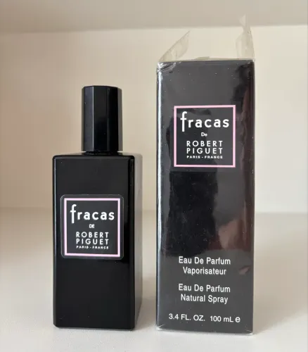 Perfume fracas, robert piguet