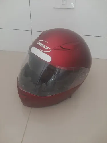 Capacete