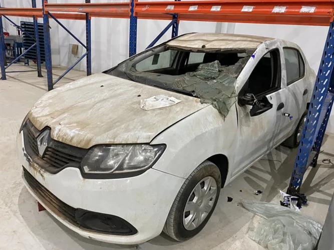 Sucata de renalt logan 2019