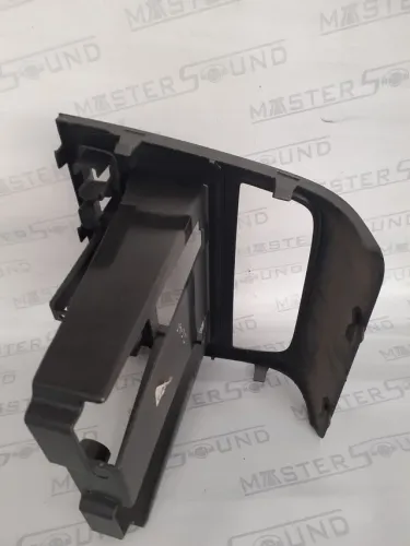 Moldura painel 2 din original. Para: Gol/Saveiro G6/.