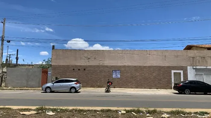 Galpão para locação no Bairro Primavera em Vitória da Conquista - Bahia 