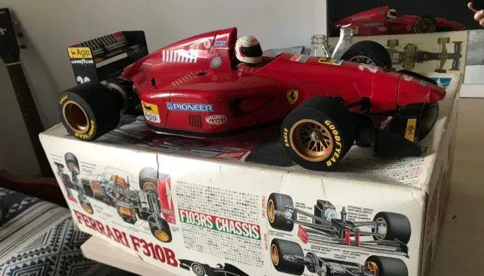 Automodelo tamiya f1 412t1 controle remoto