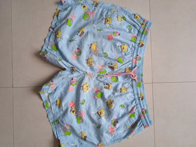 Shorts Bob esponja