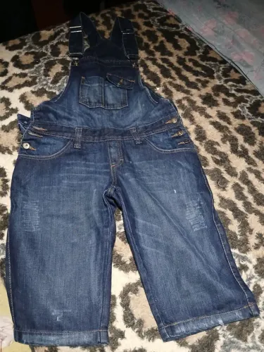 Jardineira jeans