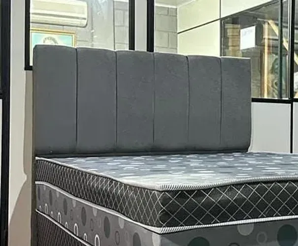 Cabeceira casal 1.40 em suede cinza 