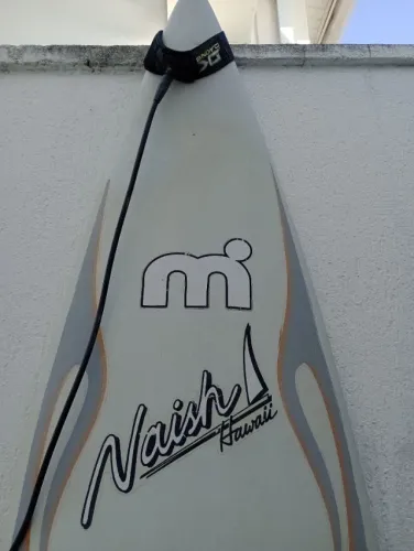 Prancha de Windsfurf Naish Hawaii Usada