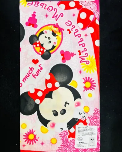 Lenços Walt Disney e Hello Kitty importados do Japão 