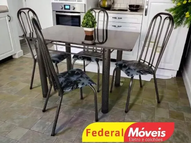 Mesa de jantar de ferro1,20x75 4 cadeiras