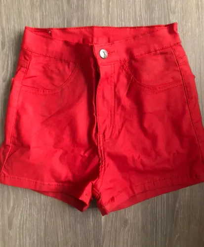 SHORT FEMININO JUVENIL TAMANHO 10anos 