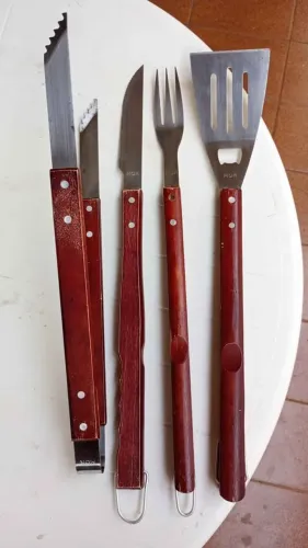 KIT CHURRASCO MOR - PEGADOR - FACA - GARFO - ESPÁTULA 