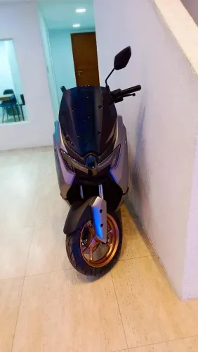 YAMAHA N-MAX 160-OKM 2025