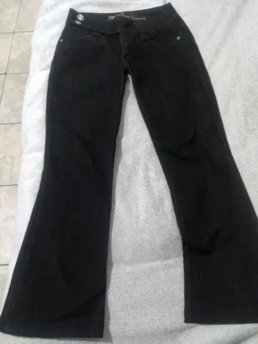 Calça Jeans feminina Lúcia Figueredo