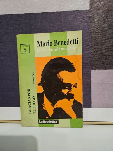 Livro Gracias Por El Fuego - Mario Benedetti