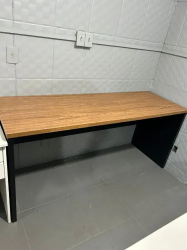 Mesa de escritório / bancada escritório 