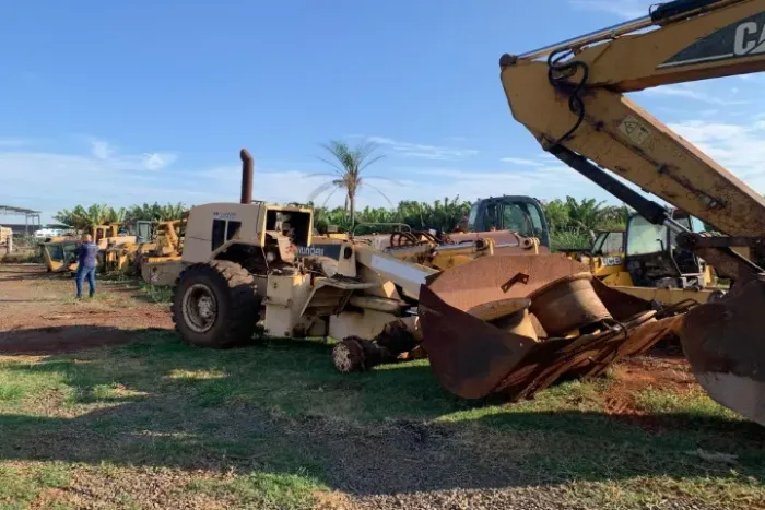 NEW HOLLAND W160 PARA PEÇAS