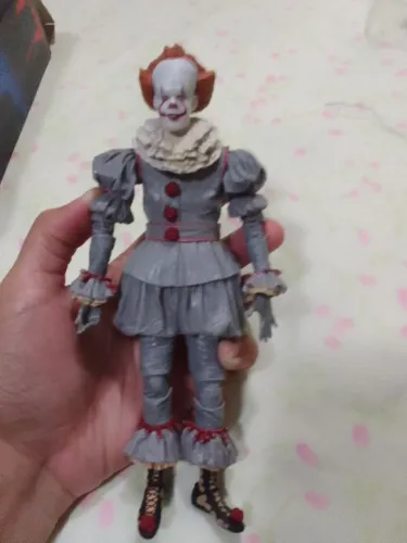 Boneco Pennywise do Filme.
