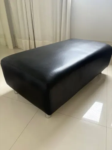 Puff de curvim preto