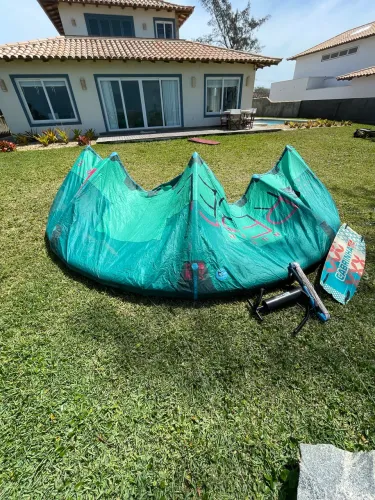 Vendo equipamento de kitesurf  ( Kite ) 