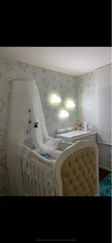 Berço capitonê , vira mini cama Gravidicas Store