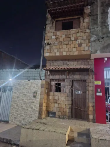 Aluga-se duplex estilo apartamento