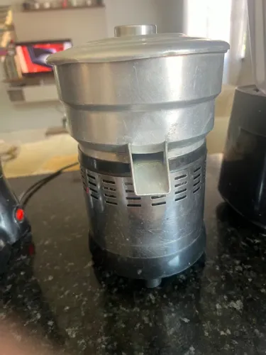 Extrator de Suco Manual de Limão e Laranja