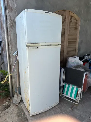 Geladeira BRASTEMP 430L frost free