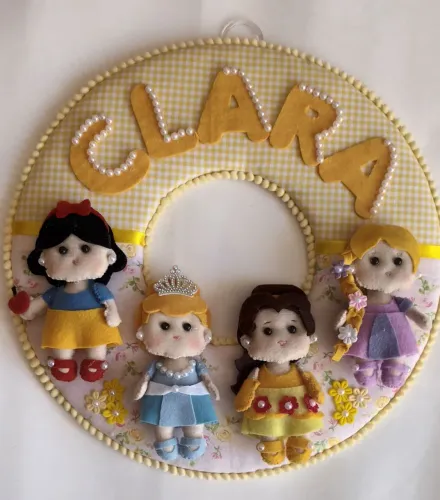 Enfeite de porta personalizado Princesas 