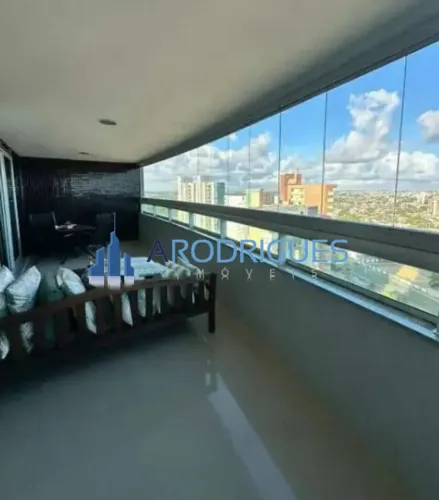 Apartamento de Luxo em Patamares: 5 Quartos, 3 Suítes, Mobiliado, 250 m², Vista Mar. Alugu