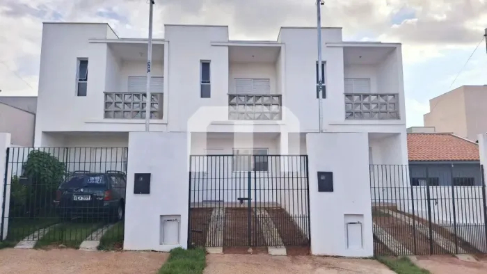 Sobrado novo Monte Sião- MG!!!