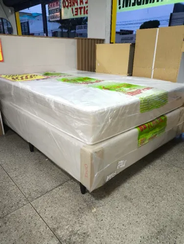Conjunto Cama Box Escalibur