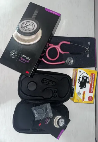 Kit Estetoscópio Littmann + esfigmomanômetro + estojo